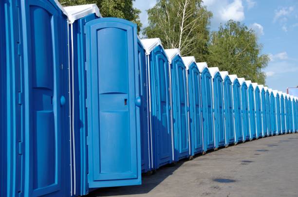 Best Portable restroom trailer rental  in Mount Hope, WV